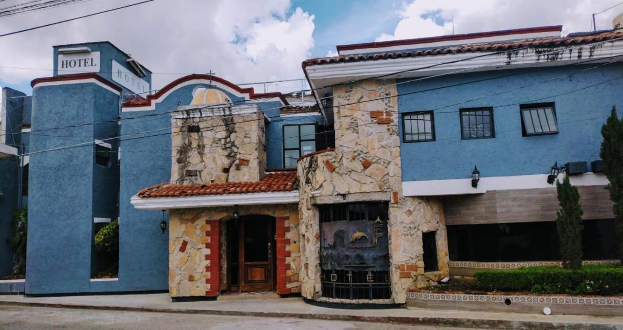 Hotel & Cava La Parroquia Сан-Кристобаль-де-Ла-Касас Экстерьер фото