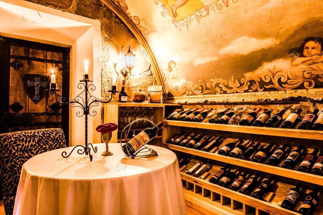 Hotel & Cava La Parroquia Сан-Кристобаль-де-Ла-Касас Экстерьер фото